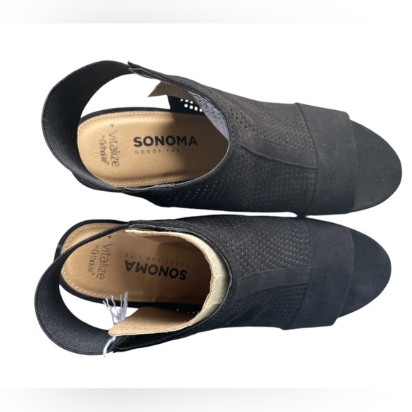 NEW IN BOX Sonoma Hostel Black Perforated Peep Toe Booties, Size 10 - Picture 8 of 9